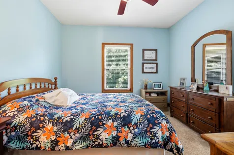 4 North Acorn Court Galena IL 61036