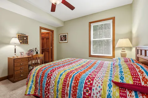 4 North Acorn Court Galena IL 61036