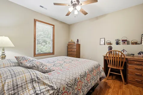4 North Acorn Court Galena IL 61036