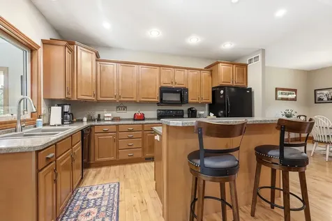 4 North Acorn Court Galena IL 61036