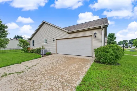 2601 Milford Drive Urbana IL 61802