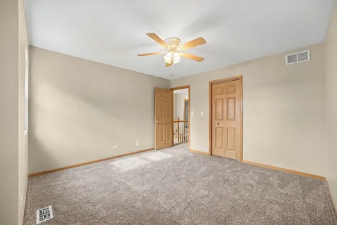 664 Aspen Drive Romeoville IL 60446