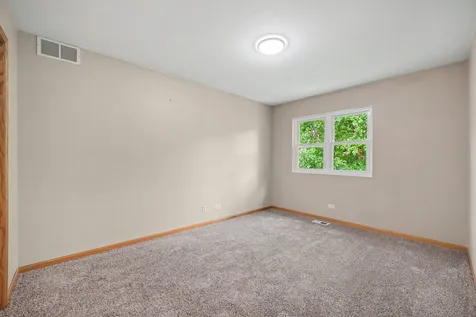664 Aspen Drive Romeoville IL 60446