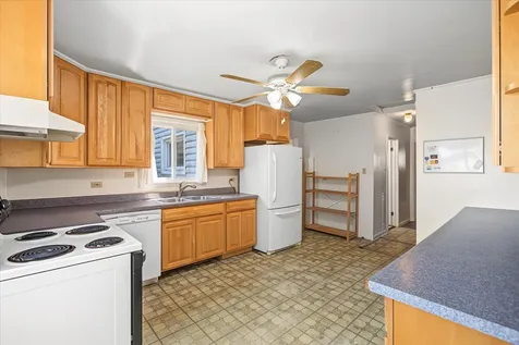 17 South Walnut Street Palatine IL 60067