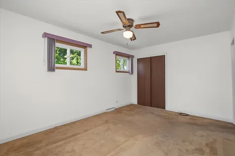 17 South Walnut Street Palatine IL 60067