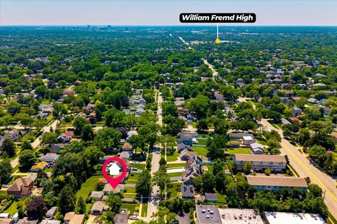 17 South Walnut Street Palatine IL 60067