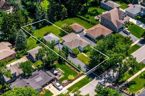 17 South Walnut Street Palatine IL 60067