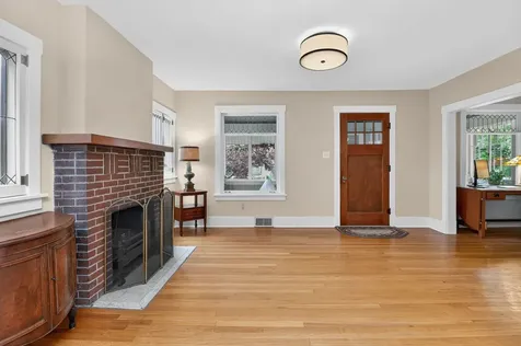 2 South Stough Street Hinsdale IL 60521