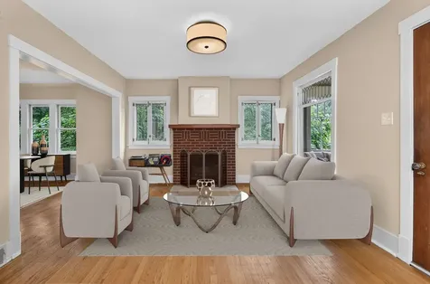 2 South Stough Street Hinsdale IL 60521