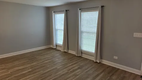 1207 Samuel Court Naperville IL 60540