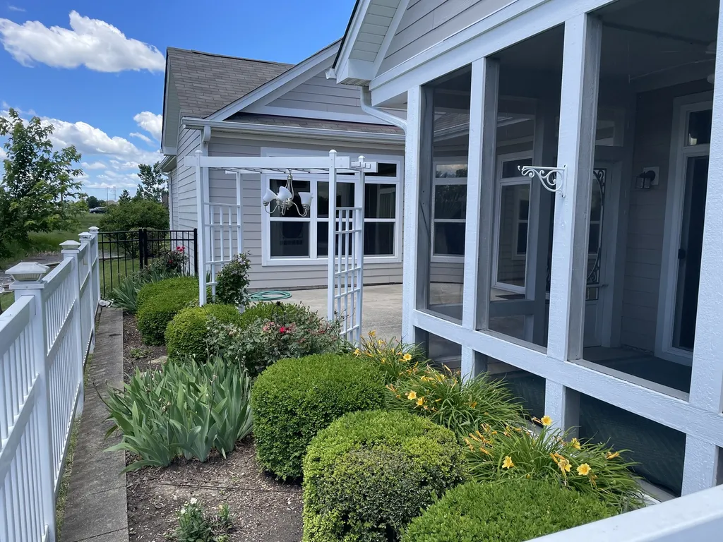 16605 South Fox Run Circle Plainfield IL 60586