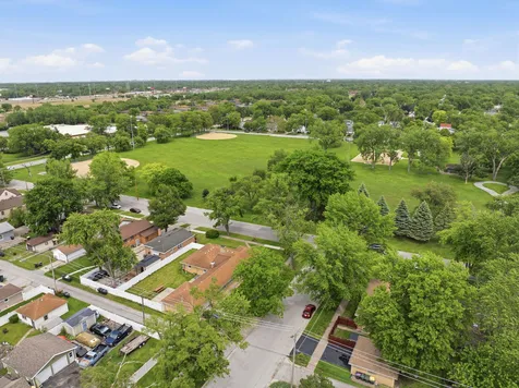 17904 Arcadia Avenue Lansing IL 60438