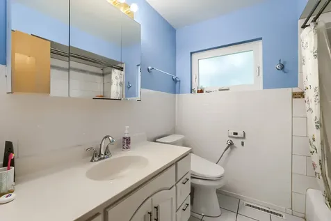 603 North Wilshire Lane Arlington Heights IL 60004