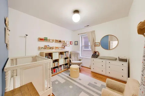 1935 North Sawyer Avenue Chicago IL 60647