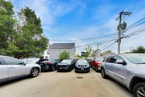 1935 North Sawyer Avenue Chicago IL 60647