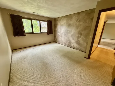 3109 4TH Street Moline IL 61265