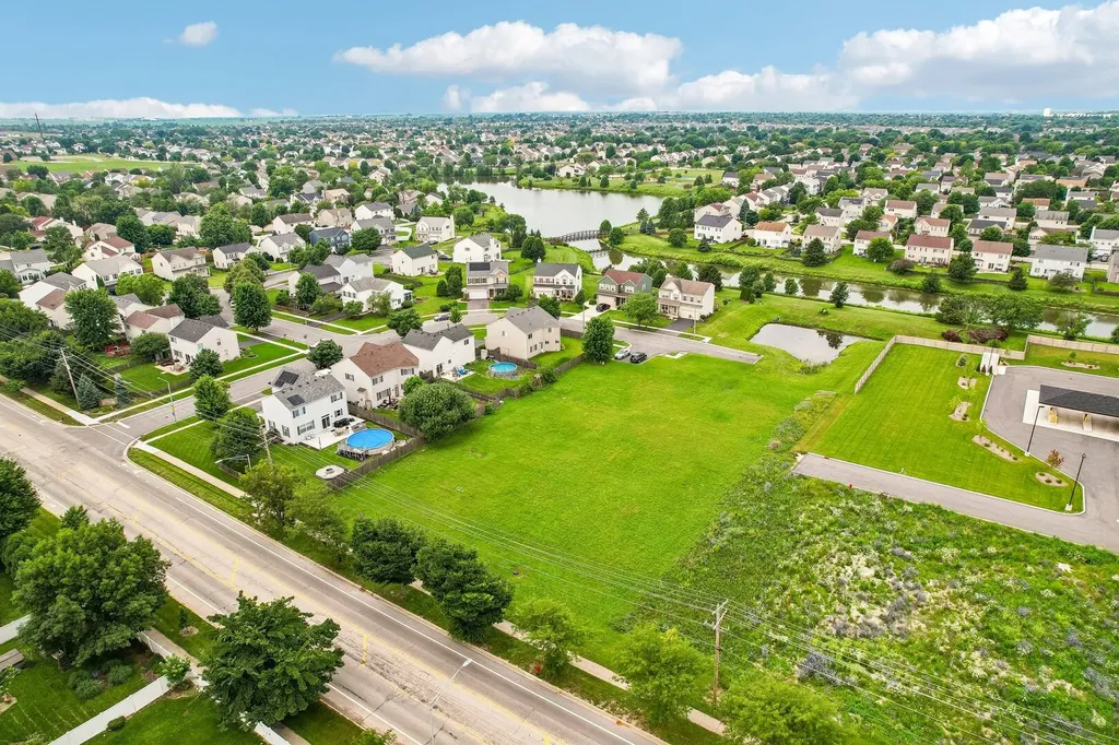 2301 South Drauden Road Plainfield IL 60586