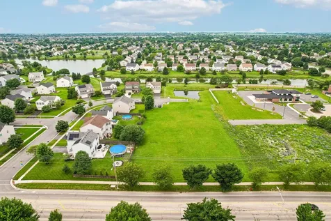 2301 South Drauden Road Plainfield IL 60586