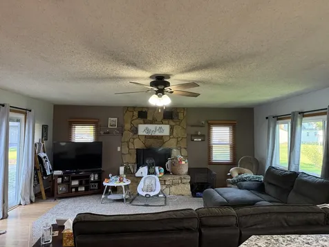 805 South 5th Street Oregon IL 61061