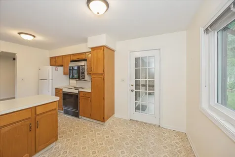 546 Banyon Lane La Grange IL 60525