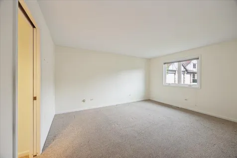546 Banyon Lane La Grange IL 60525