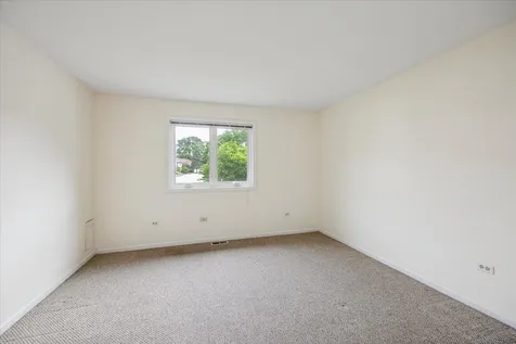 546 Banyon Lane La Grange IL 60525