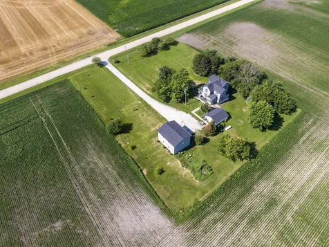 650 East 2200 North Road Danforth IL 60930