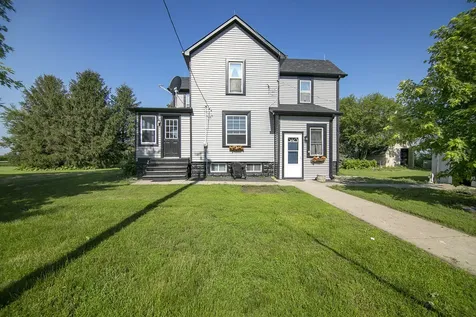 650 East 2200 North Road Danforth IL 60930
