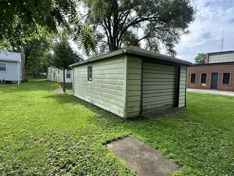 706 6TH Avenue Rock Falls IL 61071