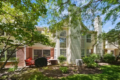 30W033 Princeton Court Warrenville IL 60555