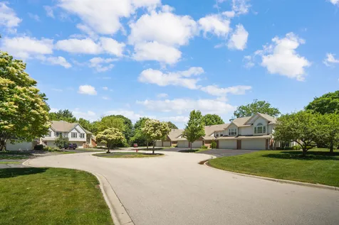 30W033 Princeton Court Warrenville IL 60555