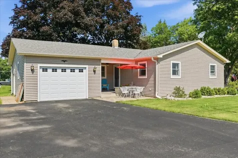 11505 South Grant Street Richmond IL 60071