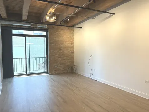 106 North Aberdeen Street Chicago IL 60607