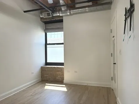 106 North Aberdeen Street Chicago IL 60607