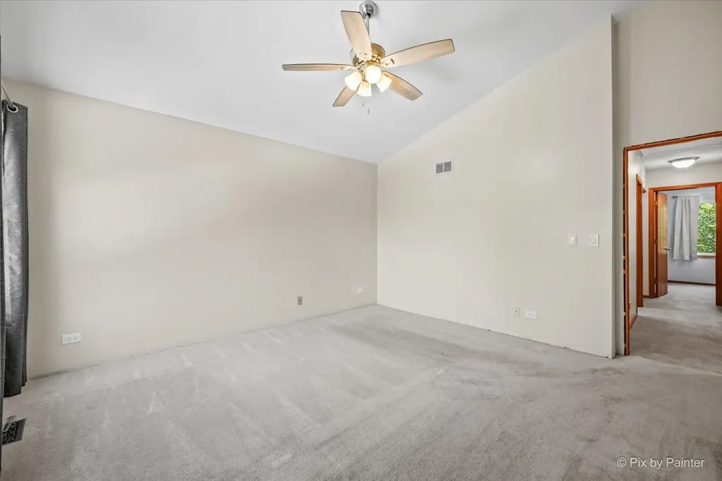 1173 Moonstone Run Lake In The Hills IL 60156