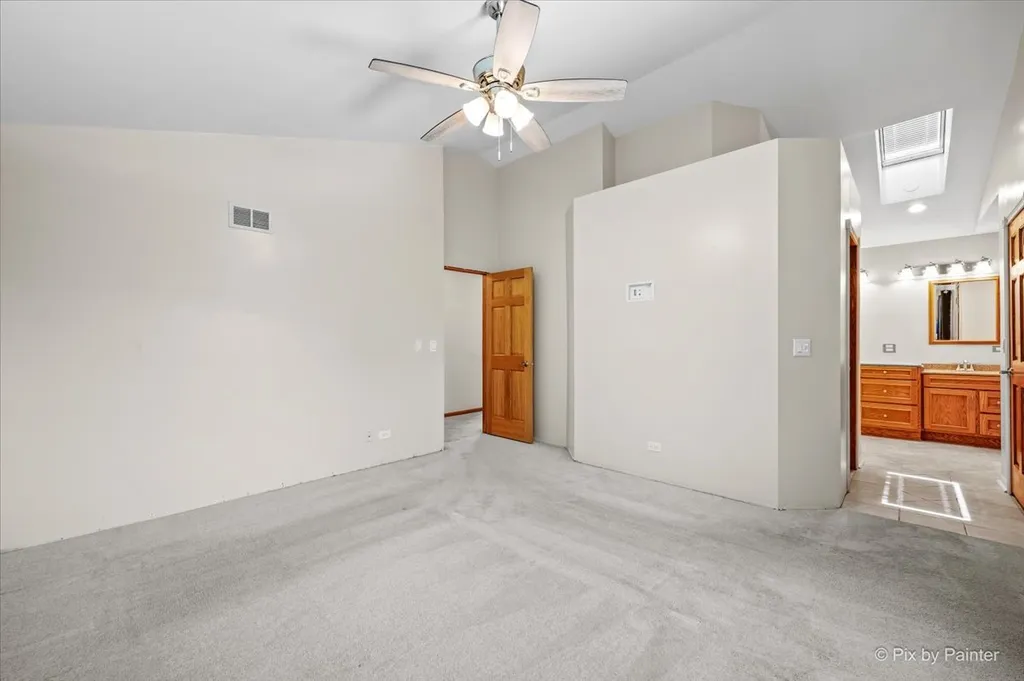 1173 Moonstone Run Lake In The Hills IL 60156