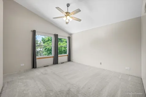 1173 Moonstone Run Lake In The Hills IL 60156