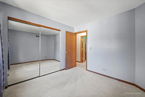 1173 Moonstone Run Lake In The Hills IL 60156