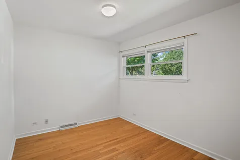 1419 West Saint James Place Arlington Heights IL 60005
