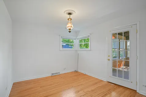 1419 West Saint James Place Arlington Heights IL 60005