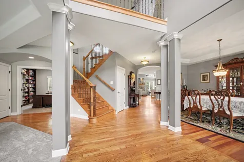 430 Pheasant Hill Drive North Aurora IL 60542
