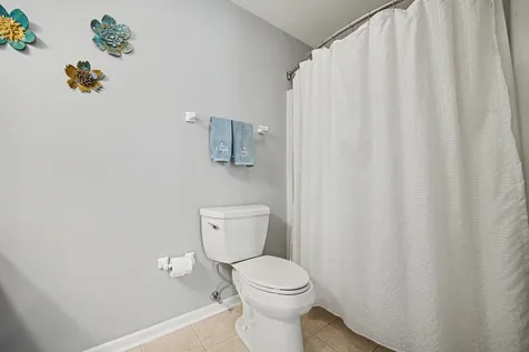 430 Pheasant Hill Drive North Aurora IL 60542