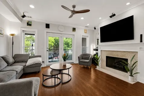 409 West North Avenue Chicago IL 60610