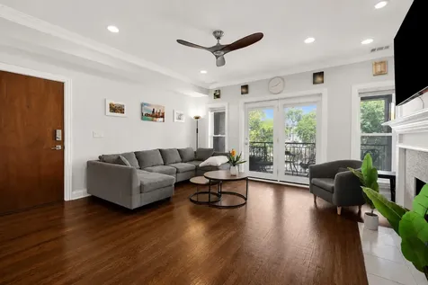 409 West North Avenue Chicago IL 60610