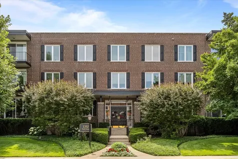 1350 North Western Avenue Lake Forest IL 60045