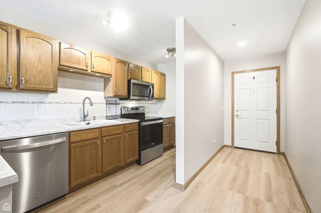 100 North Bokelman Street Roselle IL 60172