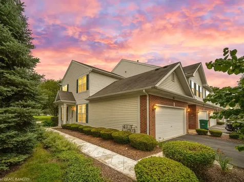 1901 West Crestview Circle Romeoville IL 60446