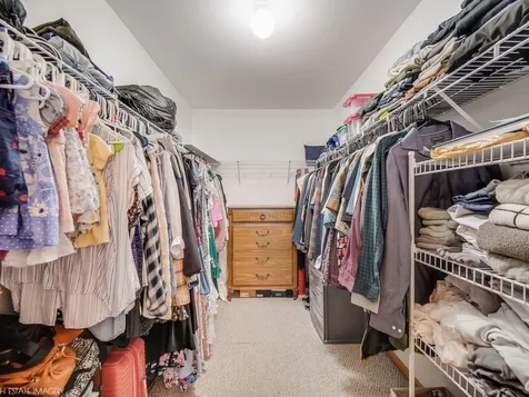 1901 West Crestview Circle Romeoville IL 60446