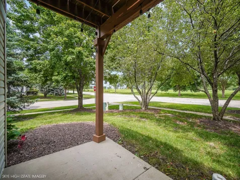 1901 West Crestview Circle Romeoville IL 60446