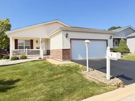 2 Suffolk Way Grayslake IL 60030